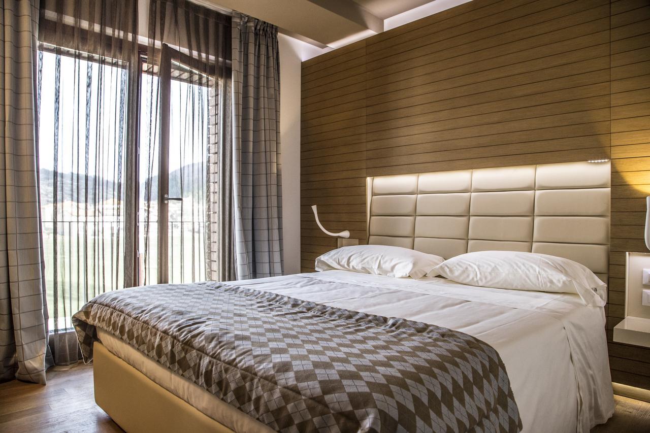 Grand Chalet Delle Rocche روكّا دي ميتْسو المظهر الخارجي الصورة
